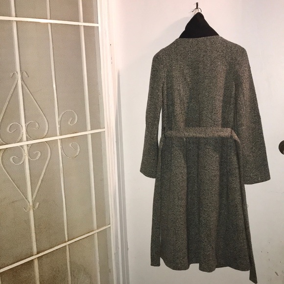 O’2nd coat - Picture 6 of 6